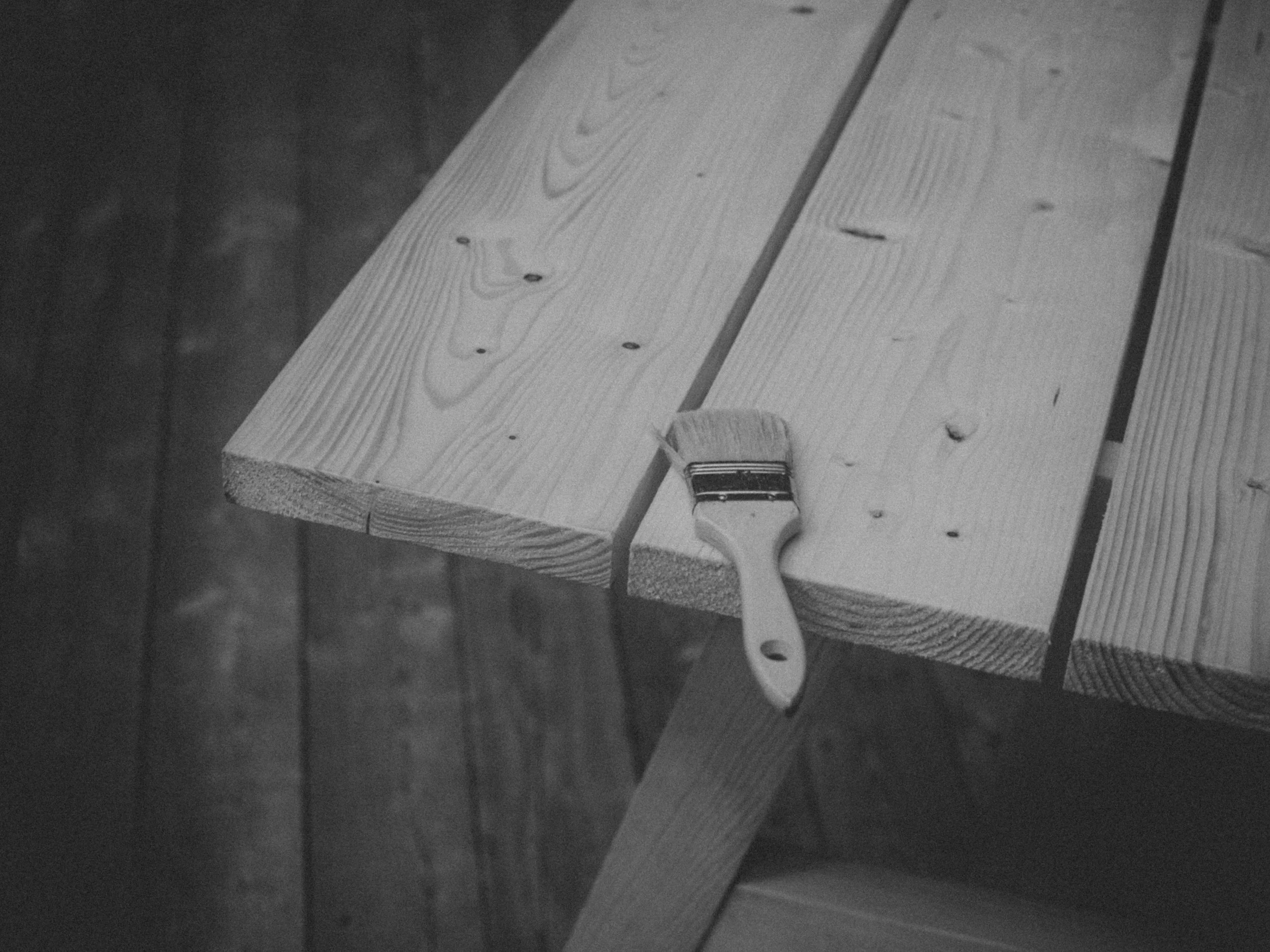 Słuchał wiatru, znosił burze