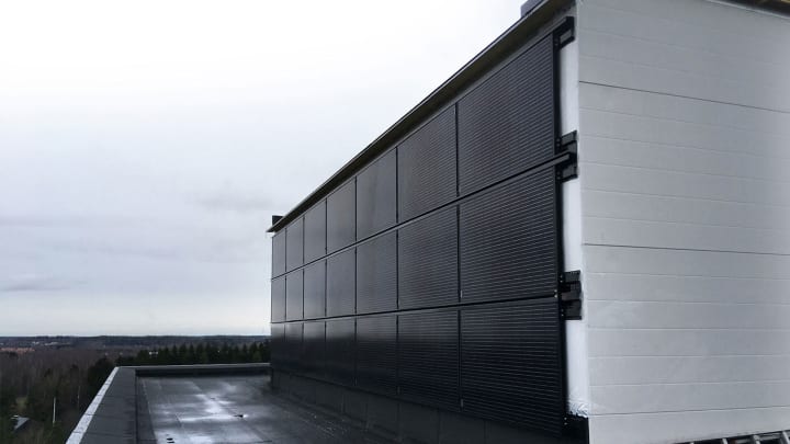 SmartSolarWall – vertikal fasademontasje av solcellepaneler