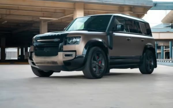 Range Rover Defender