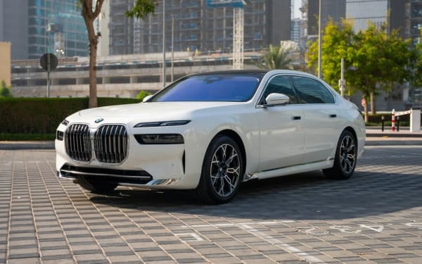 BMW 735i