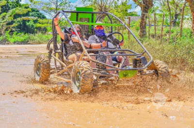 Tour en Buggy por Punta Cana - Aventura Todo Terreno Con Turey Tours