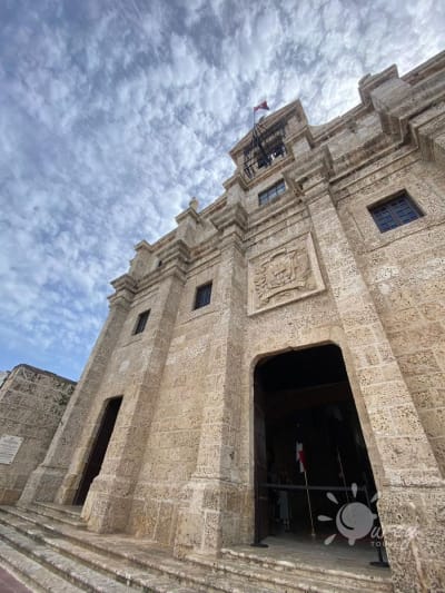 Excursión a Santo Domingo Con Turey Tours