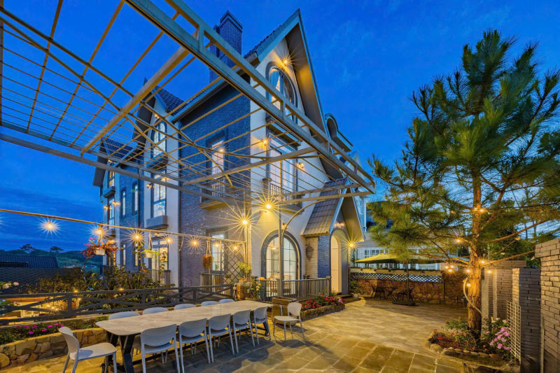 Villa cao cấp tiện nghi khu An Sơn (V-01)