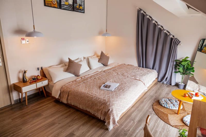 Villa hiện đại sân vườn rộng rãi (V-02)