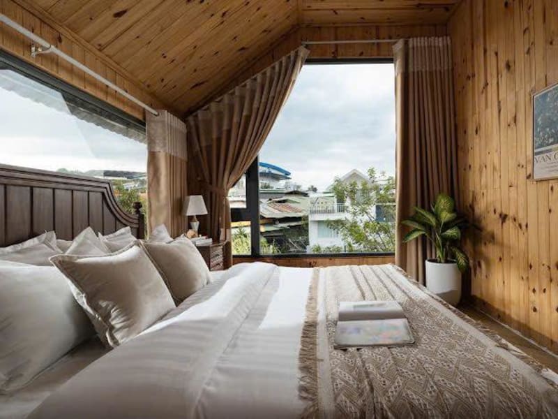 Home gỗ ngay trung tâm (V-06)