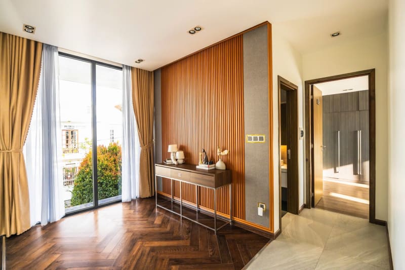 Villa nghỉ dưỡng yên tĩnh - Sân vườn rộng rãi - nội thất sang trọng V-08