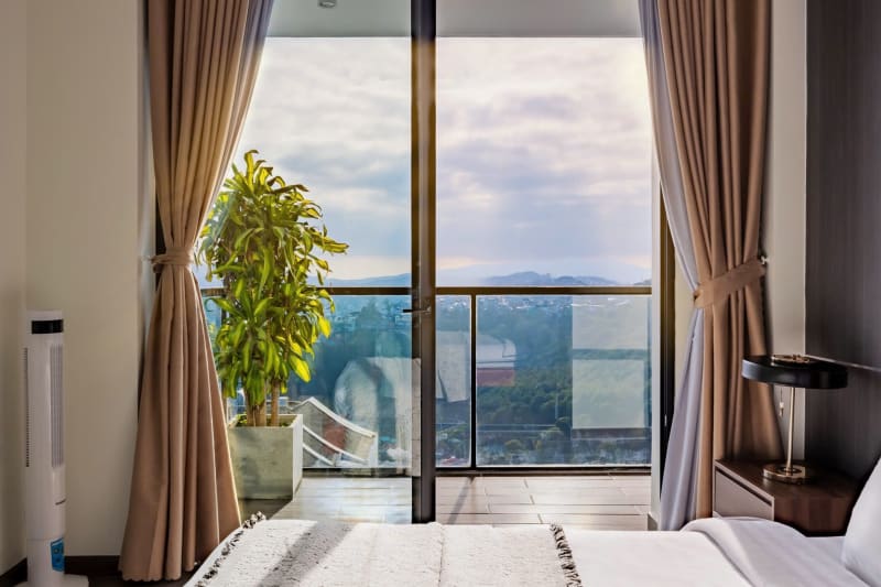 Villa nghỉ dưỡng yên tĩnh - Sân vườn rộng rãi - nội thất sang trọng V-08