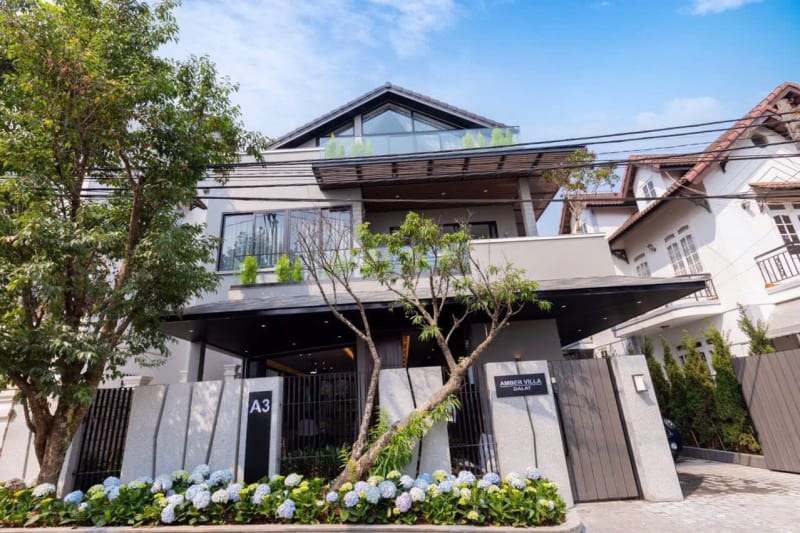 Villa cao cấp phong cách hiện đại - Không gian mở - Đầy đủ tiện ích V-09