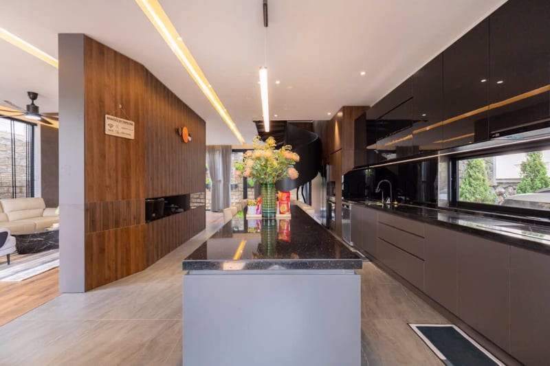 Villa cao cấp phong cách hiện đại - Không gian mở - Đầy đủ tiện ích V-09