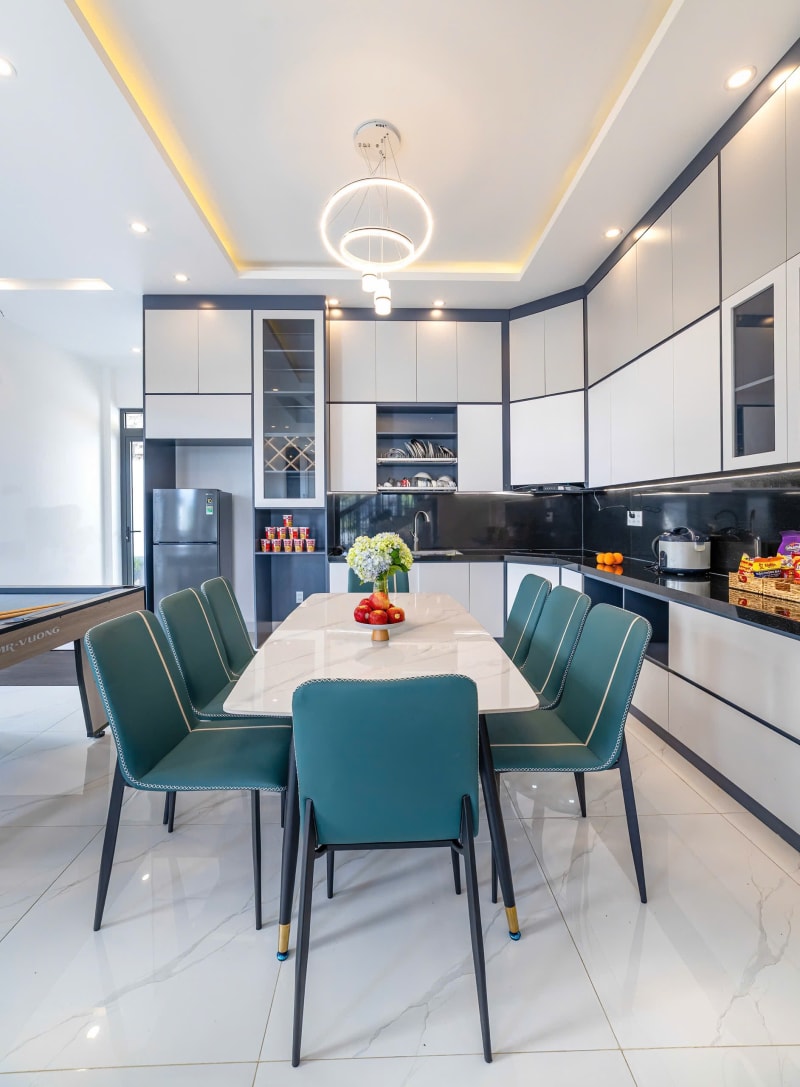 Villa sang trọng đầy đủ tiện nghi sân đậu xe thoải mái