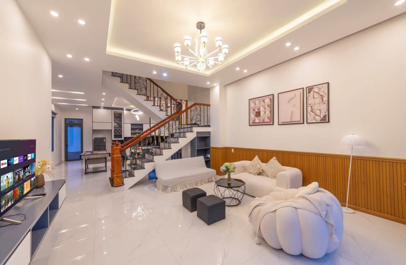 Villa sang trọng đầy đủ tiện nghi sân đậu xe thoải mái