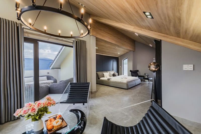 Villa tiện nghi - sân vườn rộng rãi - thuận tiện cho xe 7 đến 29 chỗ