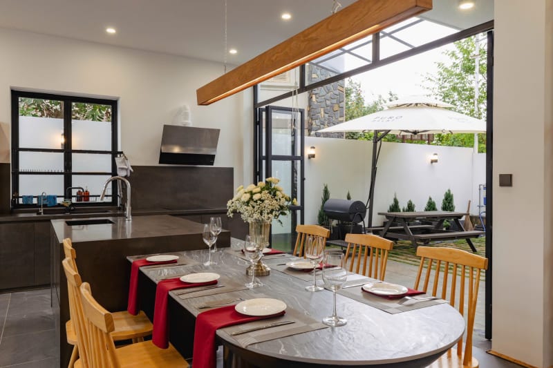 Villa sang trọng đầy đủ tiện nghi có bồn tắm view đẹp