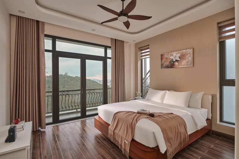 Villa sang trọng view thông (V-23)