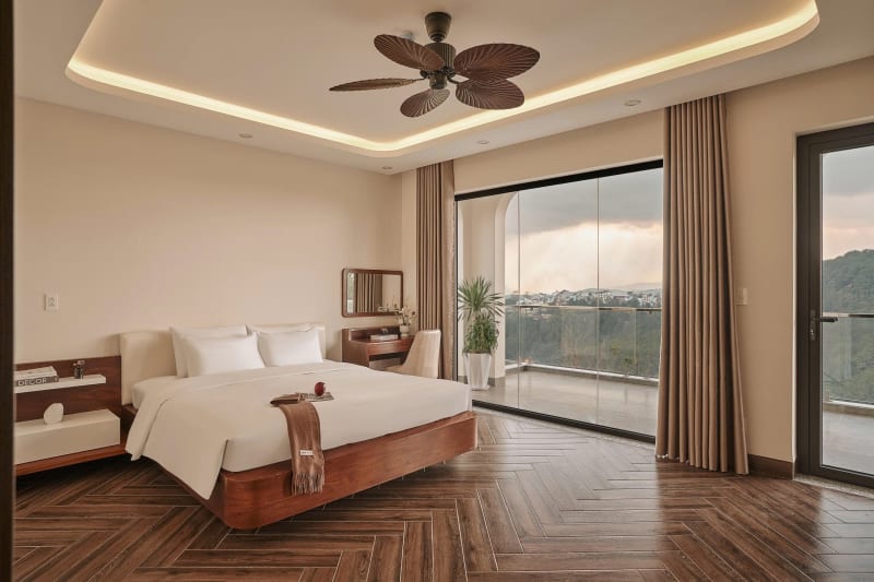 Villa sang trọng view thông (V-23)