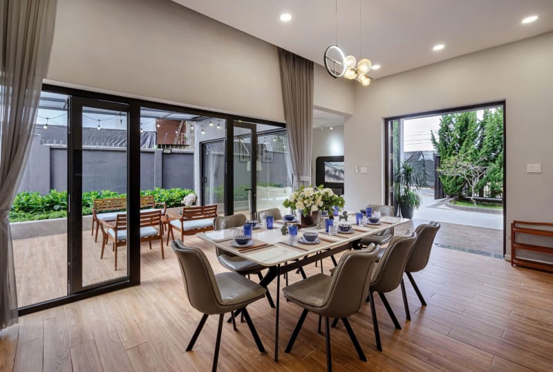 Villa với sân vườn rộng rãi - tiện nghi