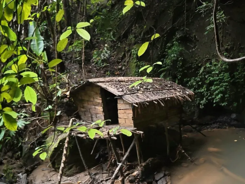 Bushcraft Survival Camp The Hidden Waterfall and Tea Break