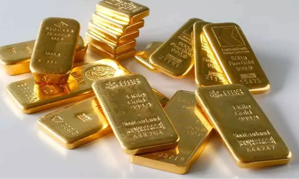 金價驚見 5,400 美元！Fed 內部決裂、川普貿易戰點火，這波「自我強化」行情能撐多久？