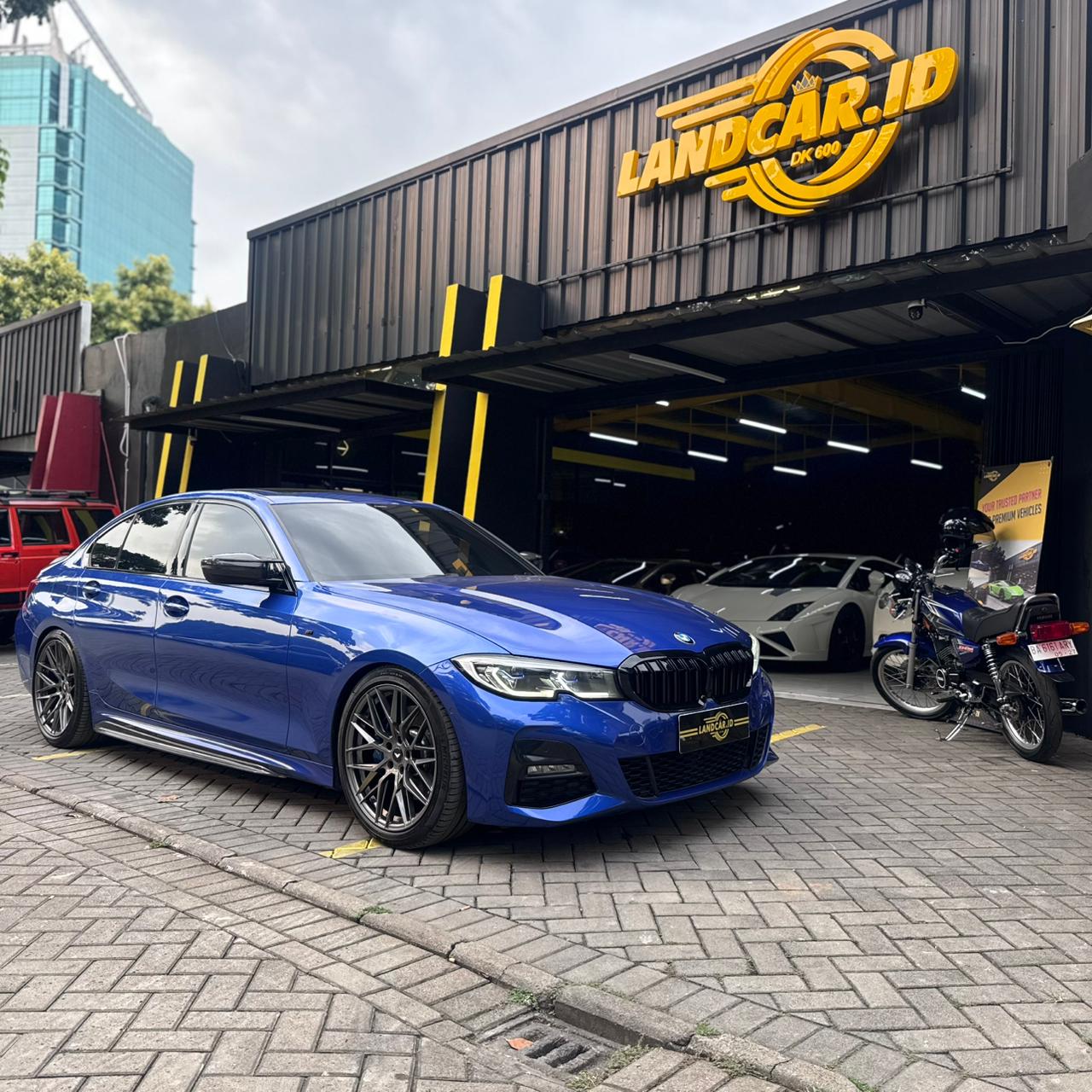 BMW 330i G20 M-Performance tahun 2020