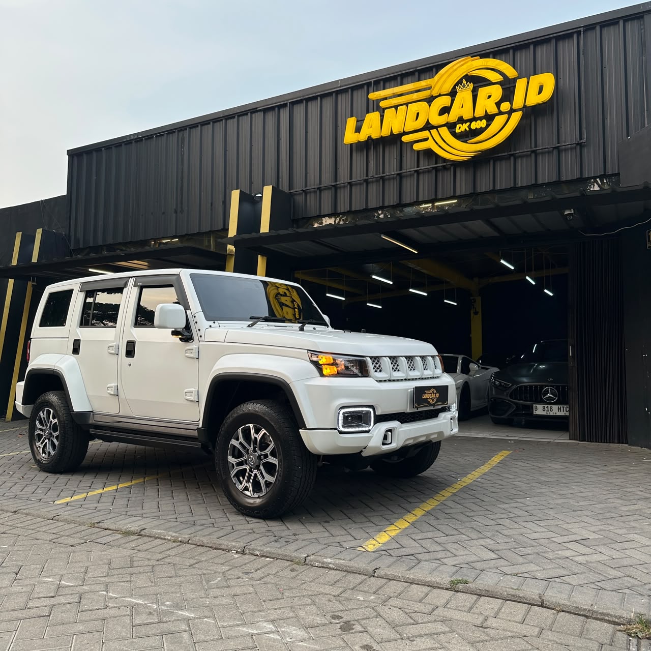 BAIC BJ40 PLUS 2.0 Turbo 4x4 AT 2025