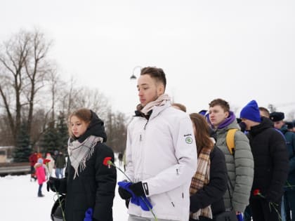 Молодогвардейцы почтили память героических защитников Родины