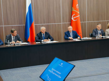 Социальные инициативы Петербурга: Губернатор Беглов выступил на Совете Госдумы