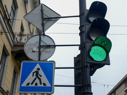 Больше всего новых светофоров установят в Московском и Невском районах Петербурга