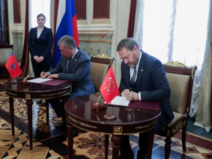 Петербургский парламент заключил Соглашение о сотрудничестве с Алтайским краевым Законодательным Собранием