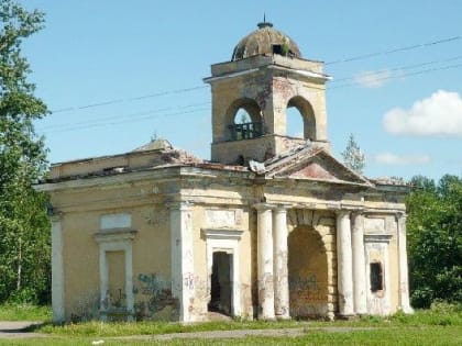 Александровские ворота Охтинских пороховых заводов сдали за 1 рубль