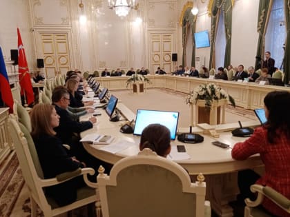 Страхование волонтеров, поддержка спортсменов и защита бизнеса от антироссийских санкций – основные темы заседания парламента