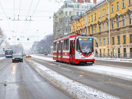 «Перестала работать вся транспортная система»: к чему привело закрытие «Ладожской» и какие станции могут повторить ее судьбу