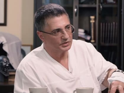 «Обезболивающие в этом случае не помогут»: доктор Мясников назвал неочевидные причины болей в пояснице