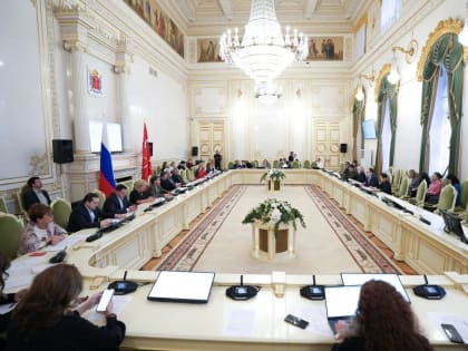 Петербургские депутаты предложили внести в список охраняемых объектов 650 памятников советской архитектуры