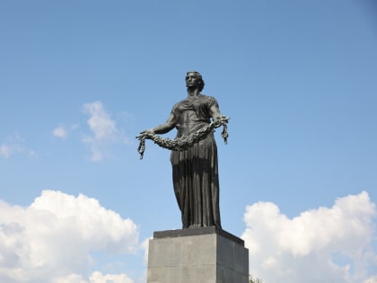 В районах Петербурга к 80-летию Победы появится «Родина-мать»