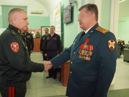 Награды вручили росгвардейцам из Петербурга, отличившимся в зоне СВО