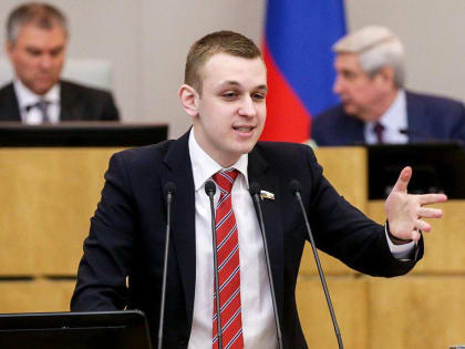 «Согласен с Пригожиным относительно отсутствия молодежной политики в Петербурге»: депутат Госдумы Власов поддержал заявление лидера ЧВК «Вагнер»