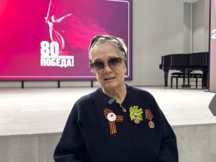 «Трогательно до слез»: жительница блокадного Ленинграда и автор 50 книг об истории города рассказала о церемонии вручения юбилейных медалей