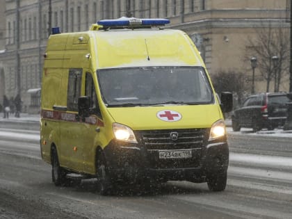 На артистку хора рухнули декорации в Мариинском театре