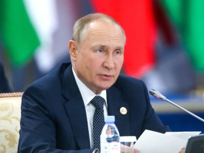 «Мы никому не хамим»: Путин одной пословицей о волках описал отношение России к Западу