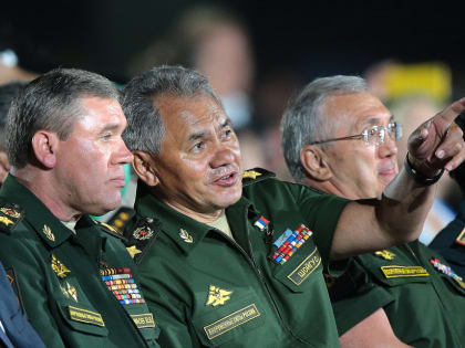 11½ портфелей. Кто из генералов Минобороны входит в команду Шойгу