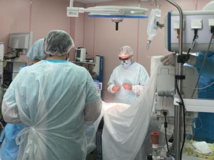 Врачи Педиатрического университета провели сложнейшую операцию по удалению желчного камня у 7-месячного ребёнка