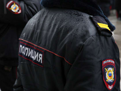 У АЗС на Карпатской задержали жителя Колпино с килограммом наркотика