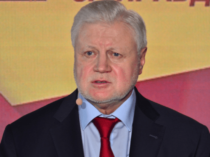 Сергей Миронов оценил политическую ситуацию в Петербурге как тревожную