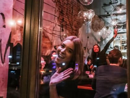 «Ударное» 8 Марта и полная посадка: средний чек праздничного ужина вырос почти на 40 % в Петербурге