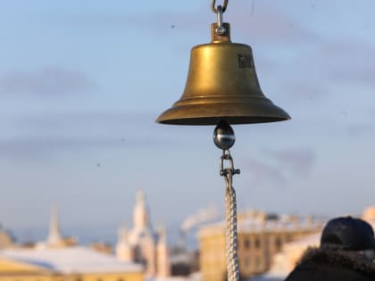 Гигантскую колокольню предложили открыть в Лахте или на Смольной набережной