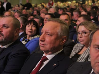 Кто из вице-губернаторов первым поздравил Беглова, а кто последним