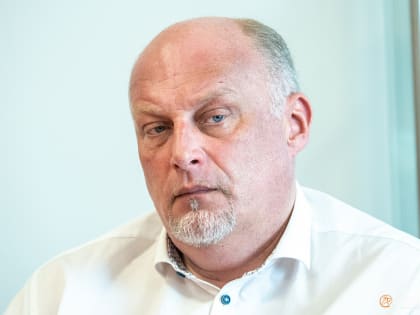 «Это потеря для отрасли». Как бизнес воспринял уход Сергея Корнеева с поста главы комитета по туризму