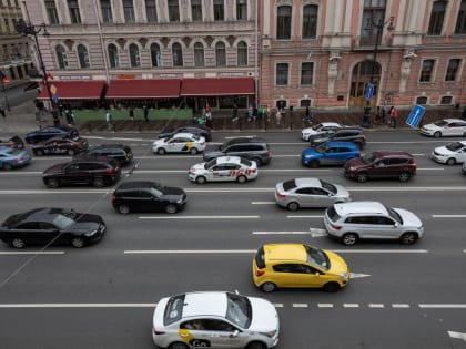 Жители Петербурга стали брать автокредиты в четыре раза чаще