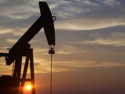 Сечин заявил на ПМЭФ о подорожании нефти из-за недоинвестирования