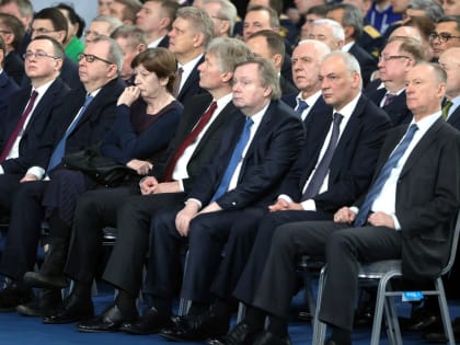 Совфед единогласно одобрил закон о приостановке участия России в ДСНВ